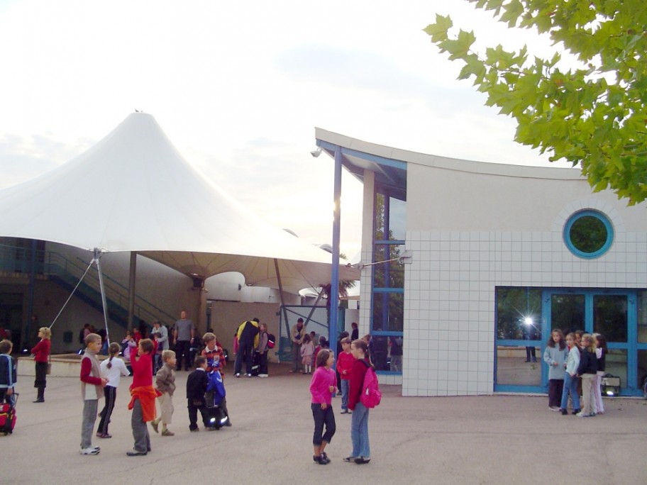 Écoles  - Collège – Lycée- internat<br>Cours Maintenon - HYÈRES