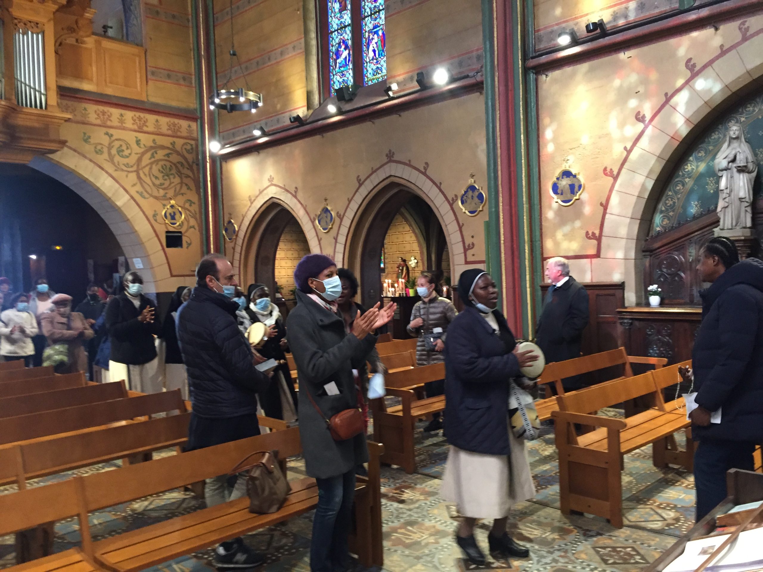 Arrivée à Notre-Dame de Boulogne